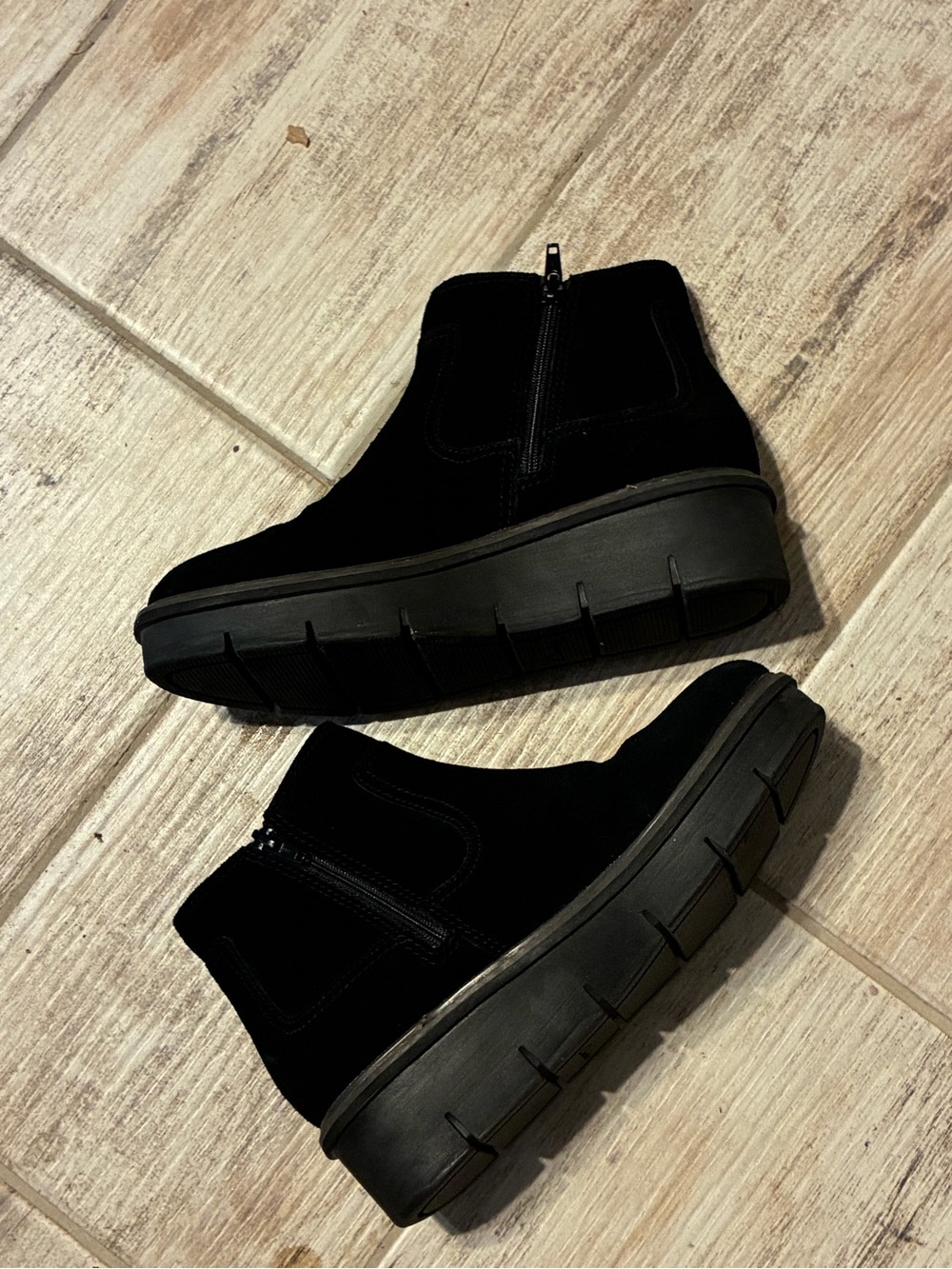Clarks Airabell Style Ankle Boots Womens 6 M-Wedge Zip Suede Black 26164180